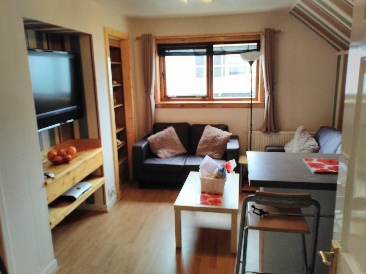 Kells Roadside Apartment Hamnavoe Exterior foto